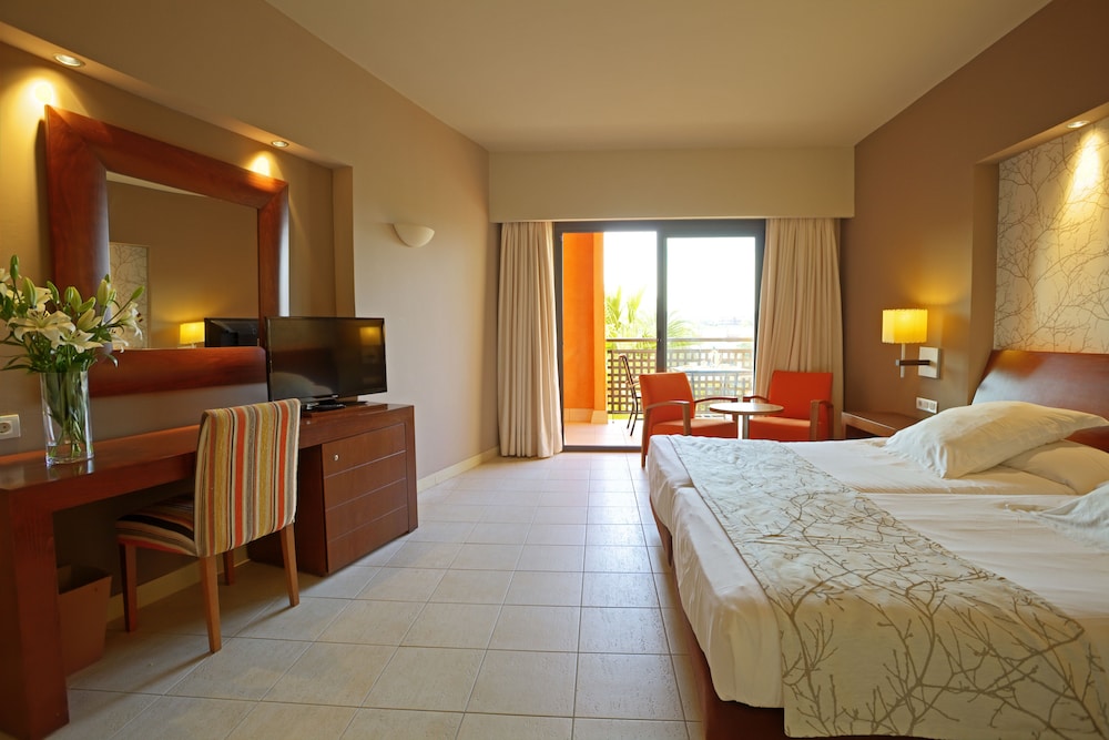 Double Room - Photo 2