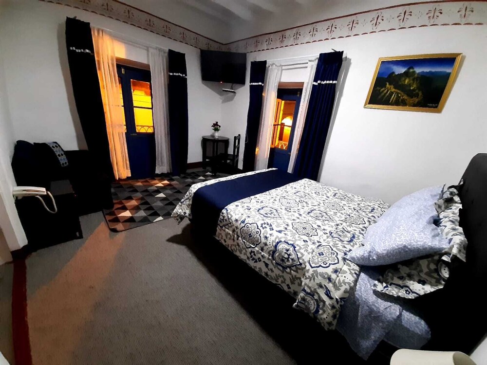 Basic Twin Room