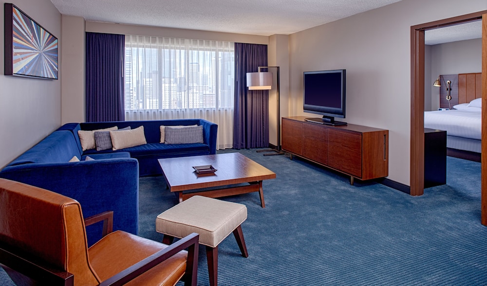 Park, Suite photo 3