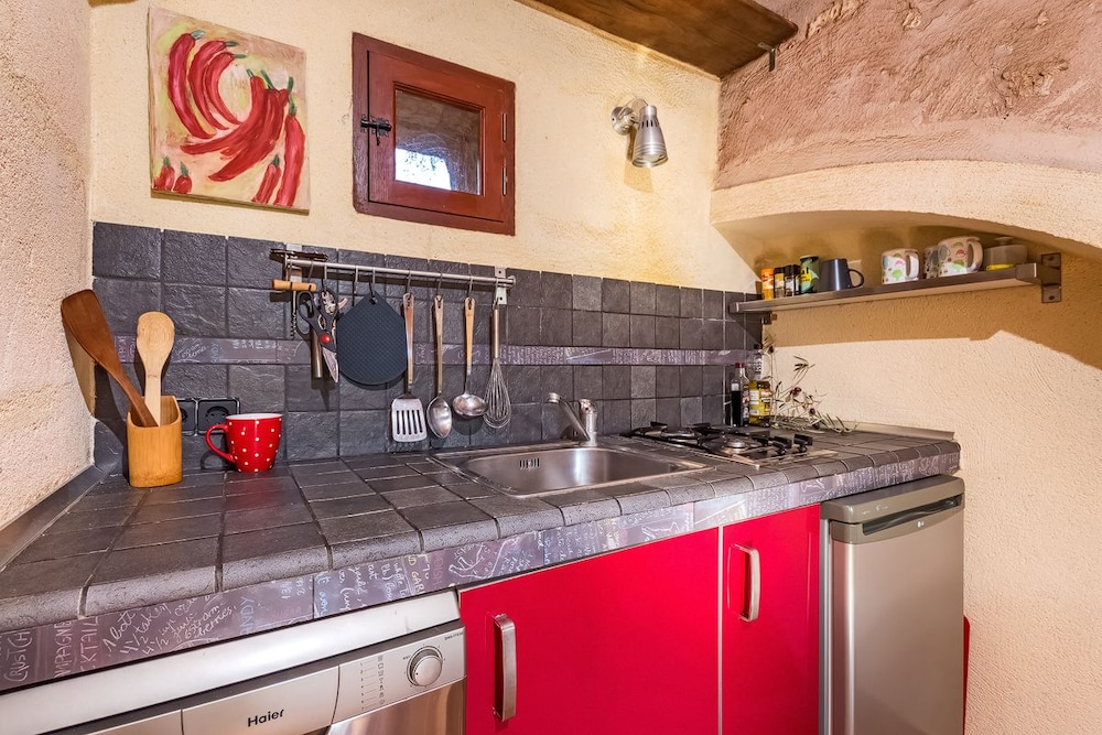 Villa photo 3