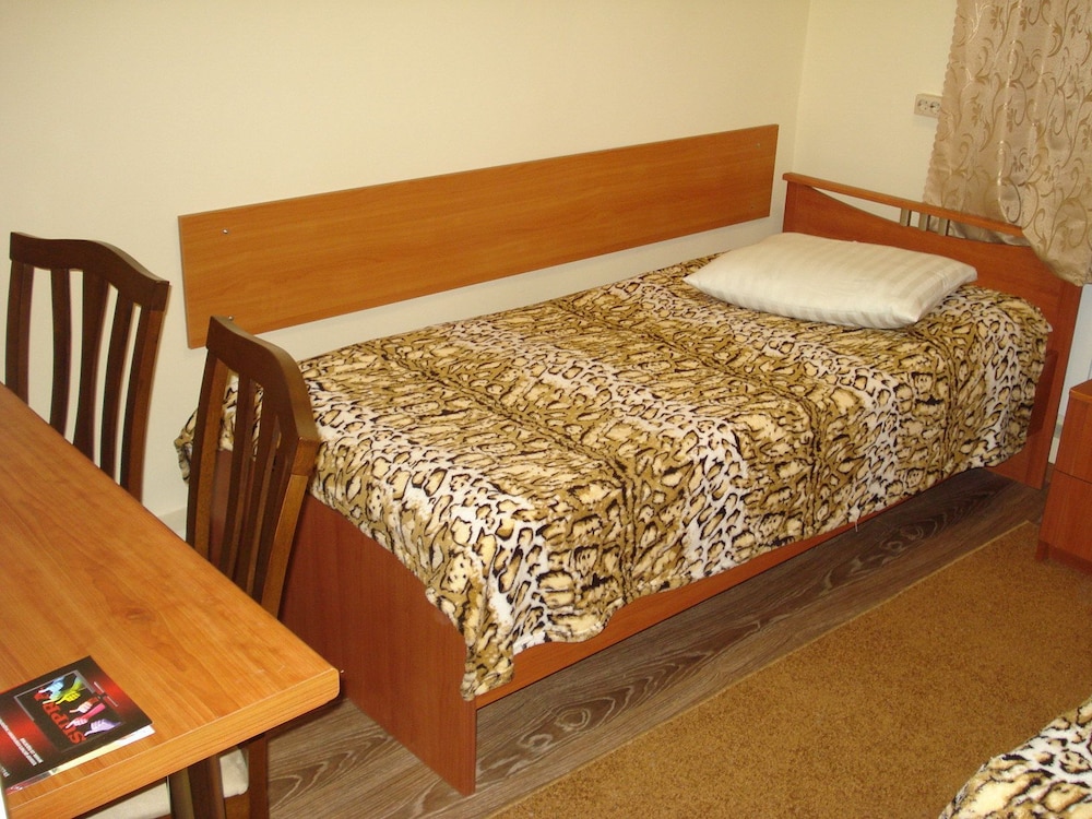 Standard Double Or Twin Room photo 2
