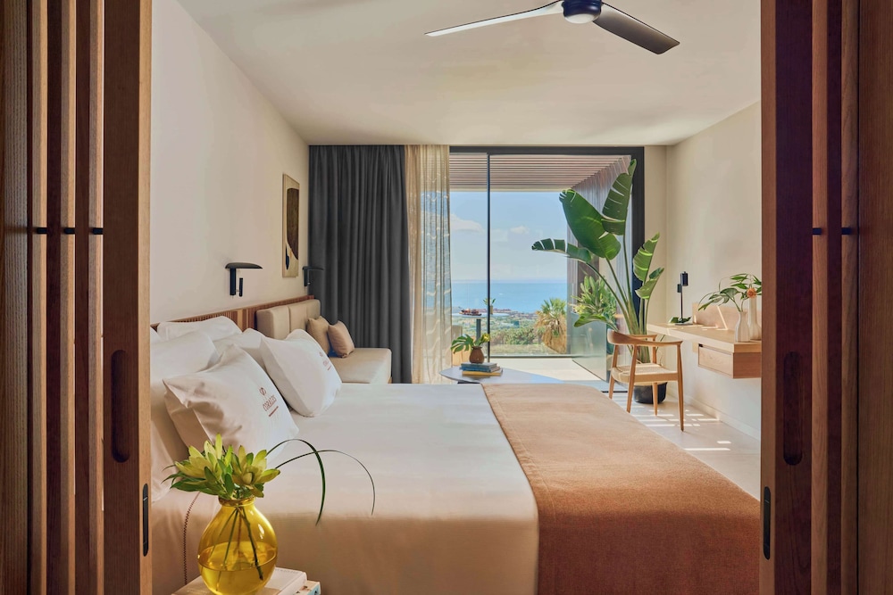 Junior Suite, Sea View (2A1C)