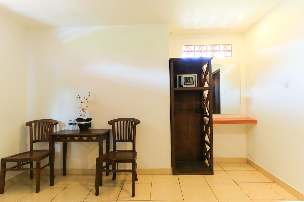 Standard Cottage (with Fan) photo 2