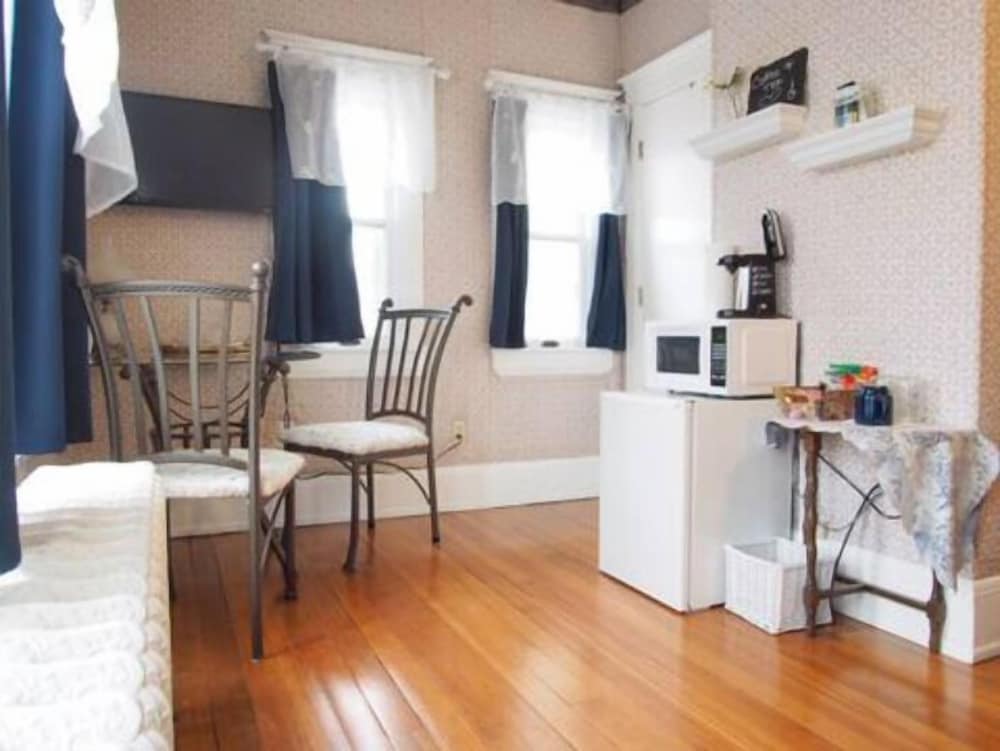 Room photo 2