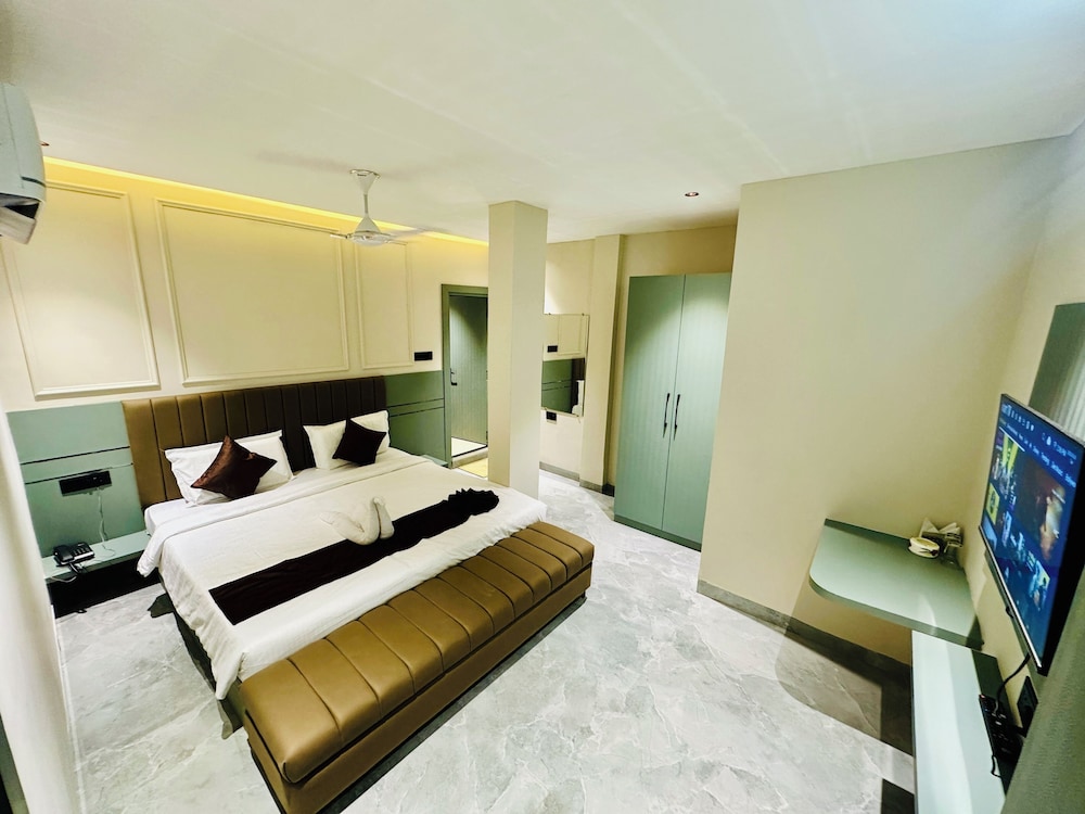 Suite Room
