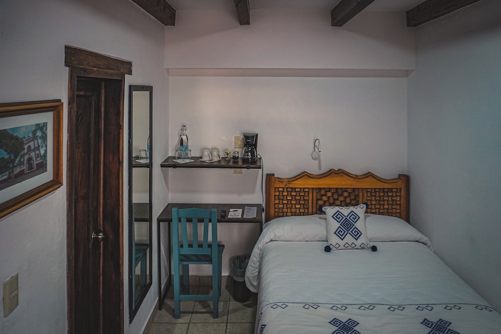 Standard Single Room photo 3