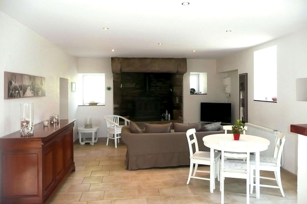 House photo 3