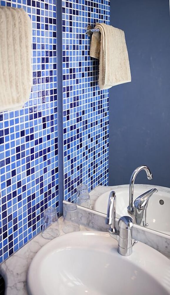 Triple Room (Bueges) photo 3