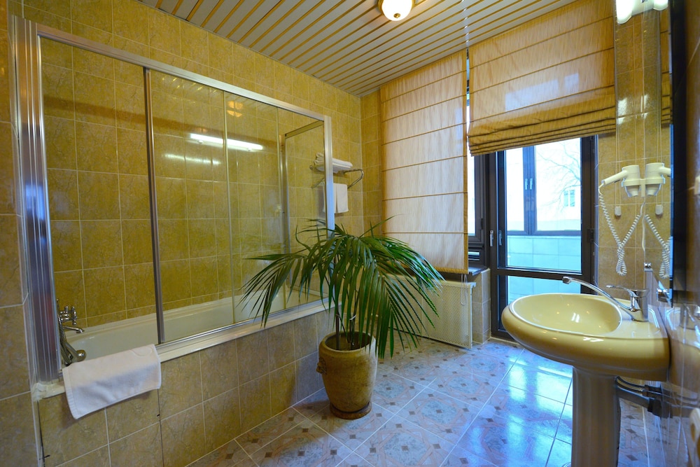 Luxury Suite, 1 Bedroom, Balcony photo 3