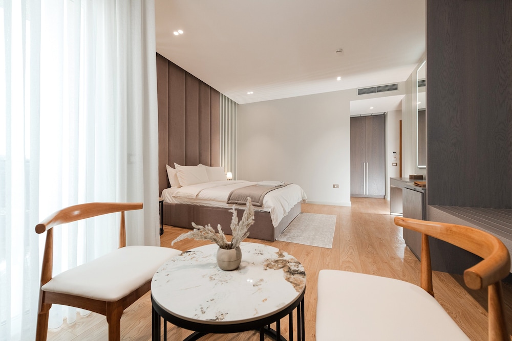Panoramic Double Room, City View