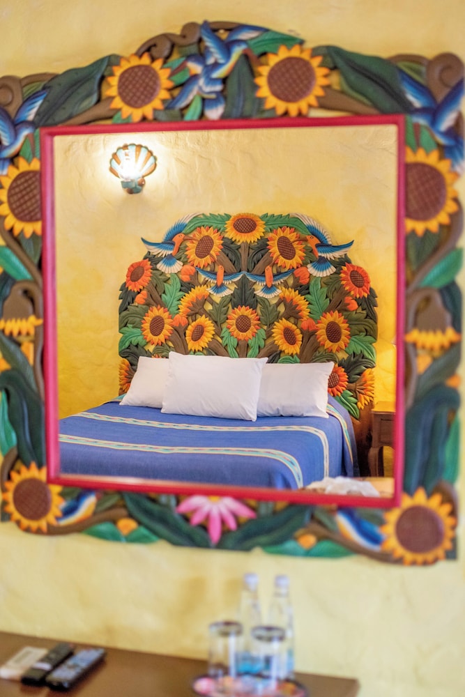 Junior Room, 2 Queen Beds photo 3