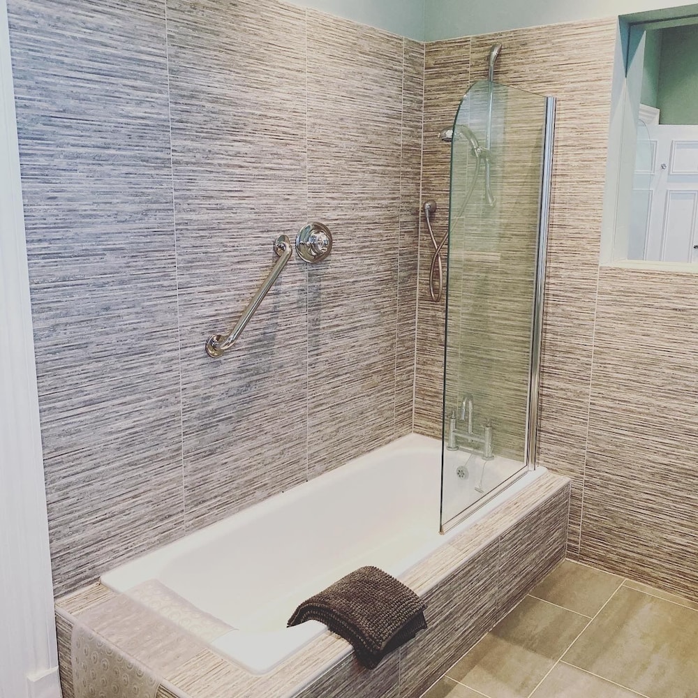 Deluxe Double Room, 1 Double Bed, Non Smoking, Garden View, photo 6