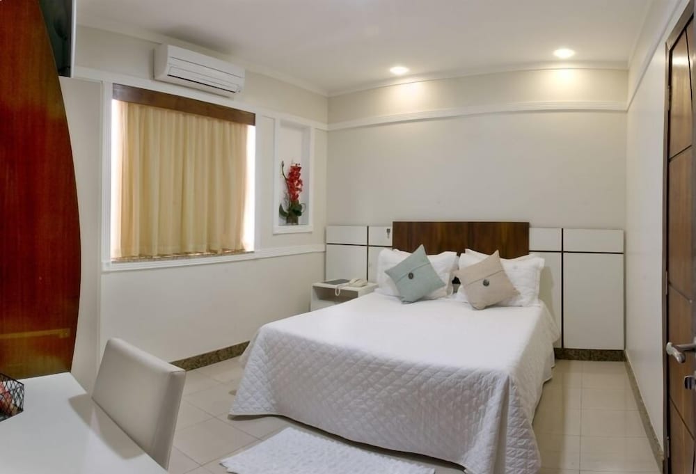 Deluxe Double or Twin Room photo 1
