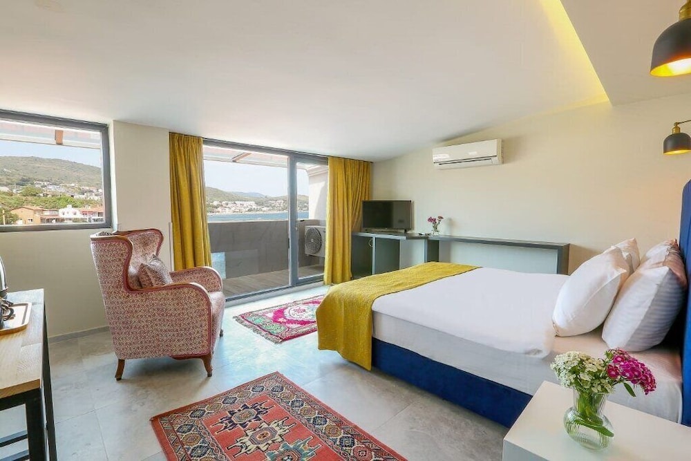 Family Triple Room, Mountain View photo 1