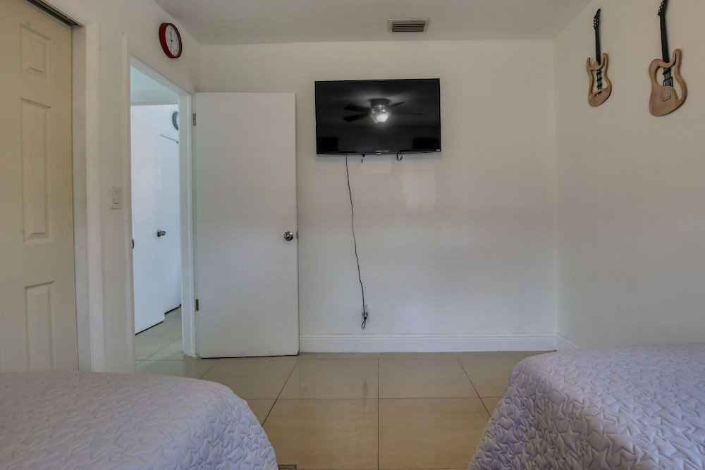 House (3 Bedrooms) photo 2