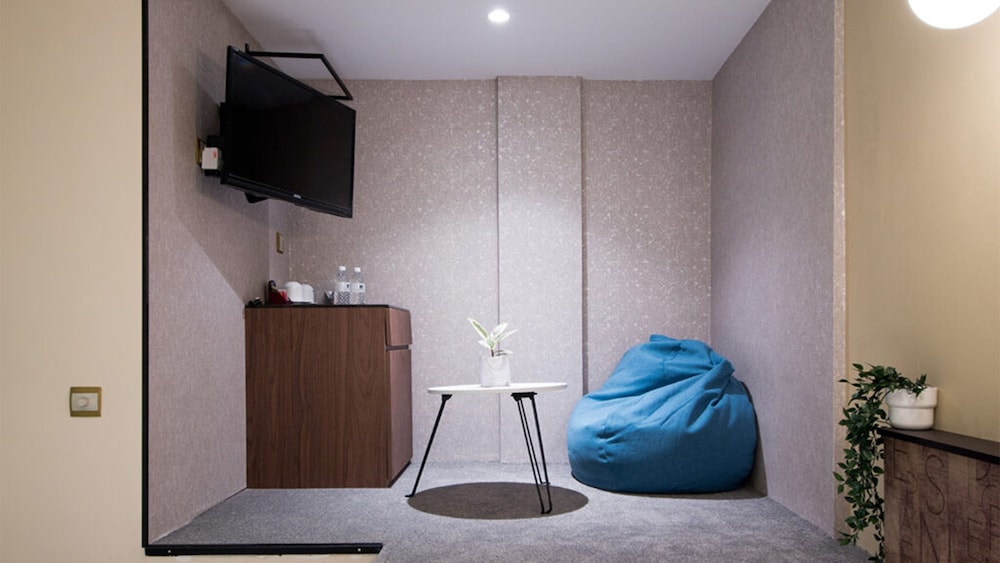 Micro Studio photo 3