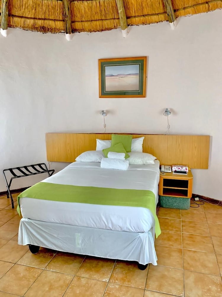 Standard Room, 1 Bedroom, Private Bathroom photo 1