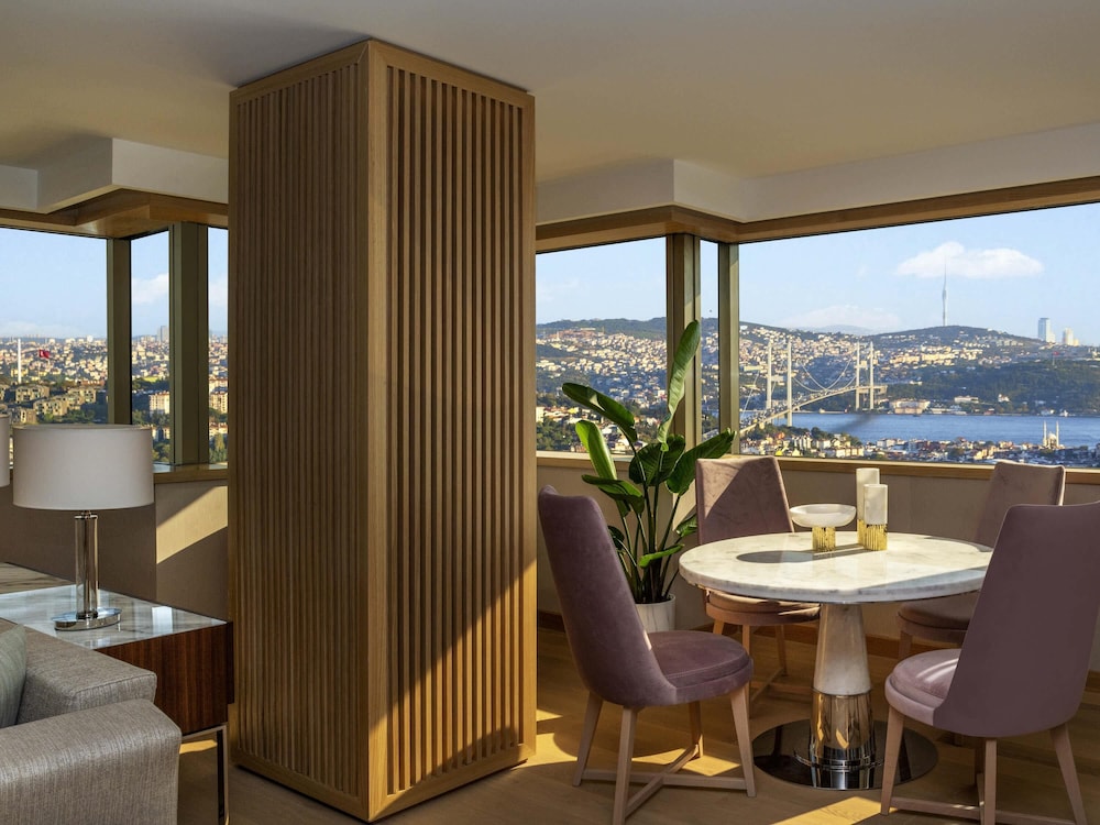 Royal Suite, Multiple Beds (Bosphorus)