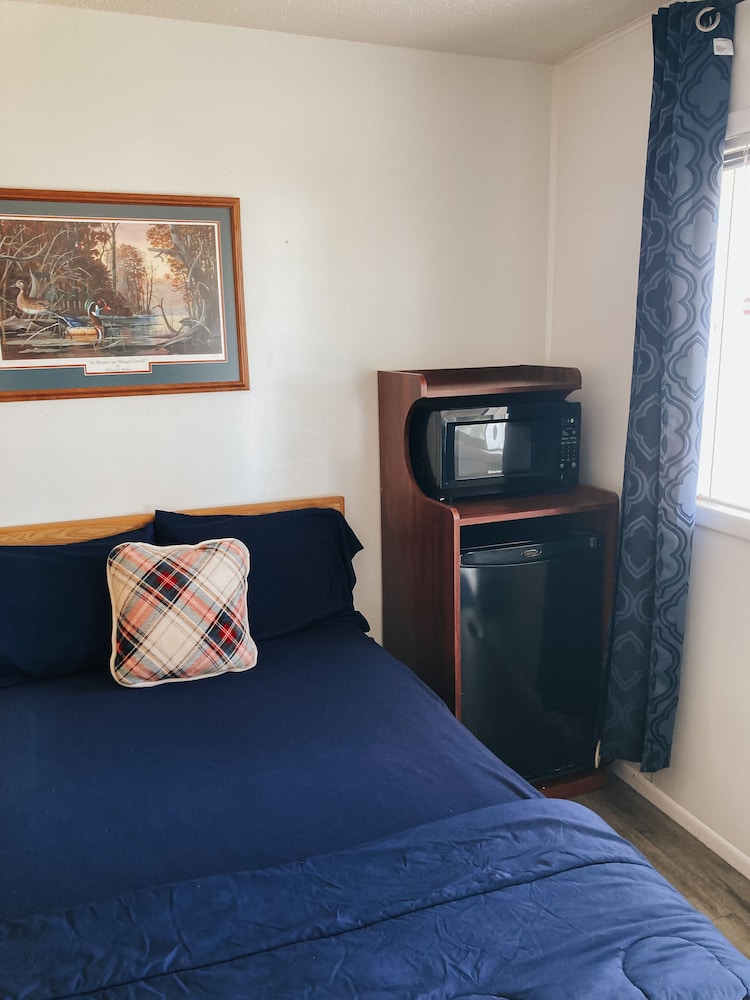 Standard Room, 2 Double Beds photo 3