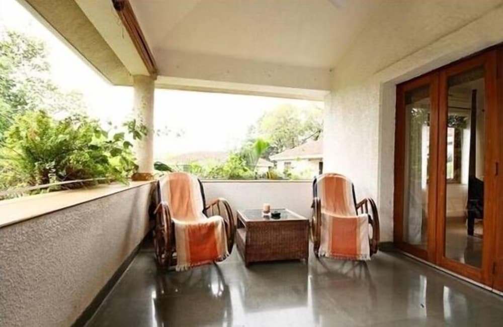 Luxury Villa, 3 Bedrooms, Smoking photo 3