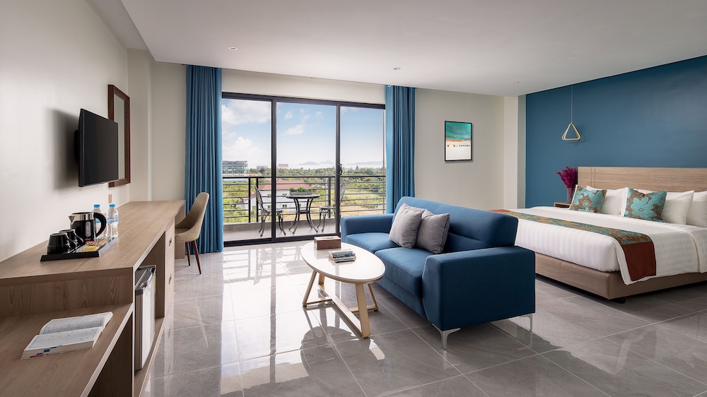 Deluxe Double with Sea View
