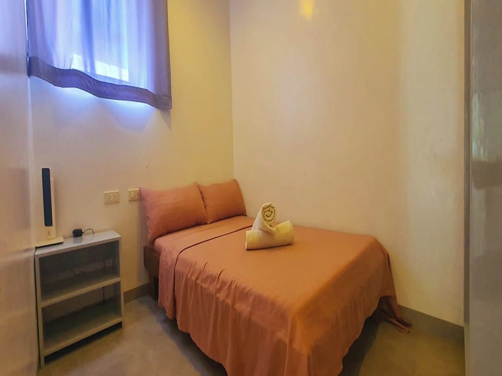 3 BEDROOM BEACHFRONT VILLA (VILLA)