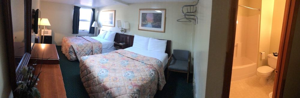 Room, 2 Double Beds, Non Smoking photo 1