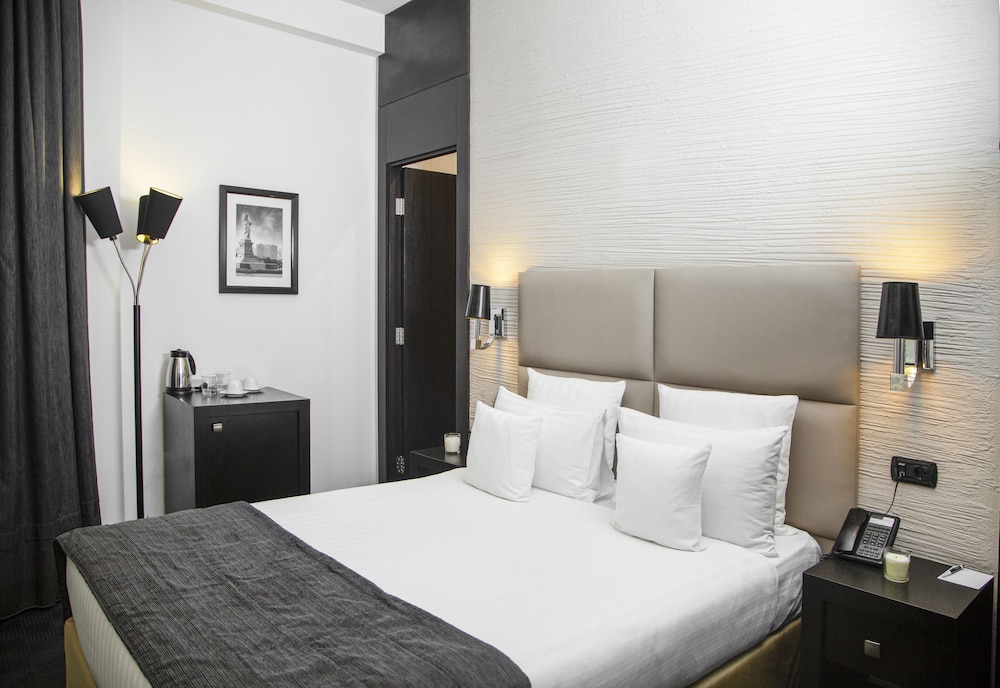 Standard Room photo 1