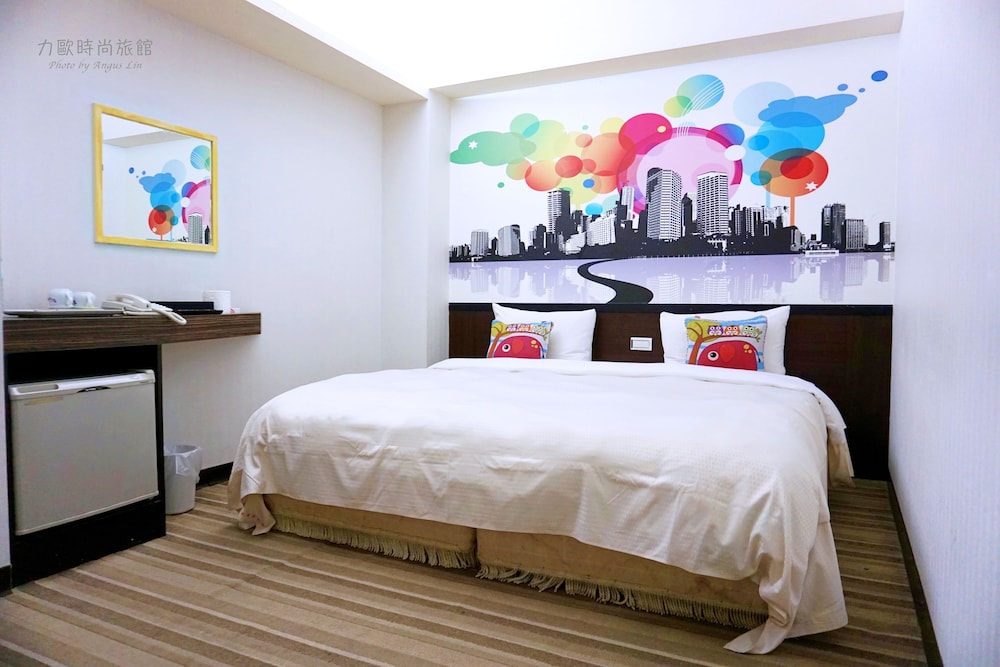 Deluxe Twin Room, 2 Twin Beds (with Bathtub)
