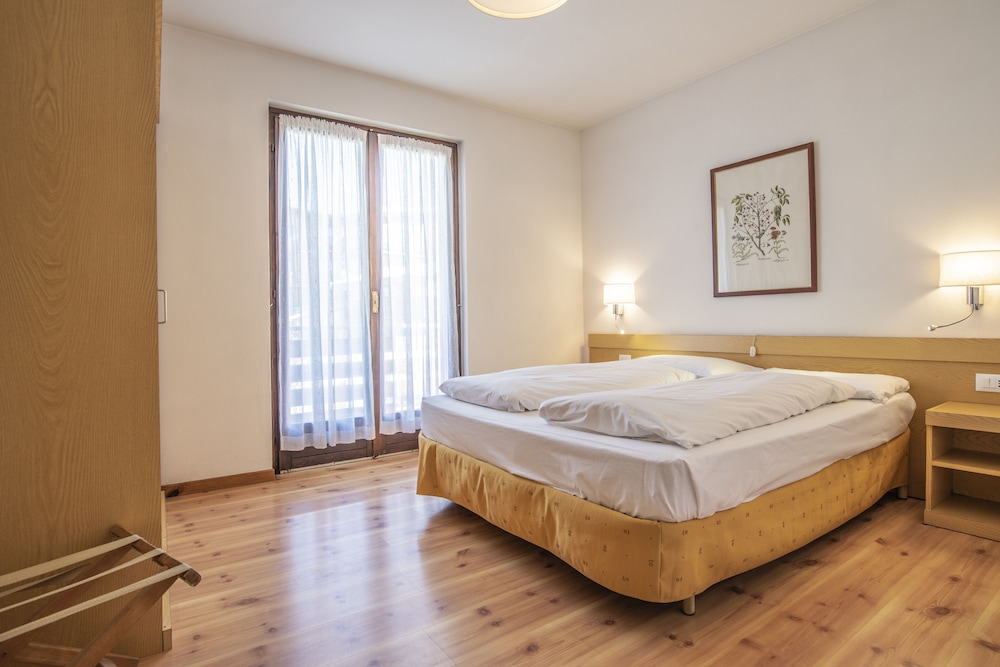 Standard Apartment, 2 Bedrooms photo 2