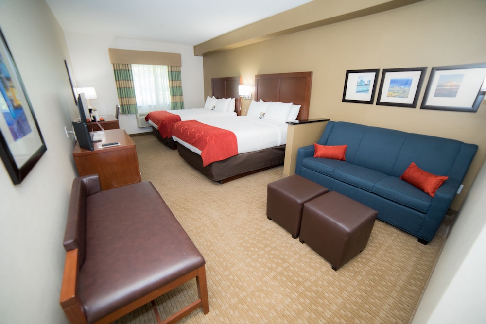 Standard Room, 2 Queen Beds, Non Smoking - Photo 2