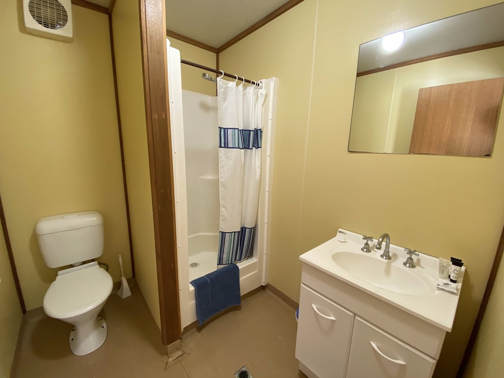 Cabin, 2 Bedrooms photo 2