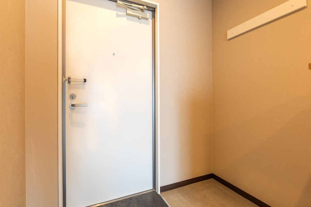 Standard Double Room - Photo 12