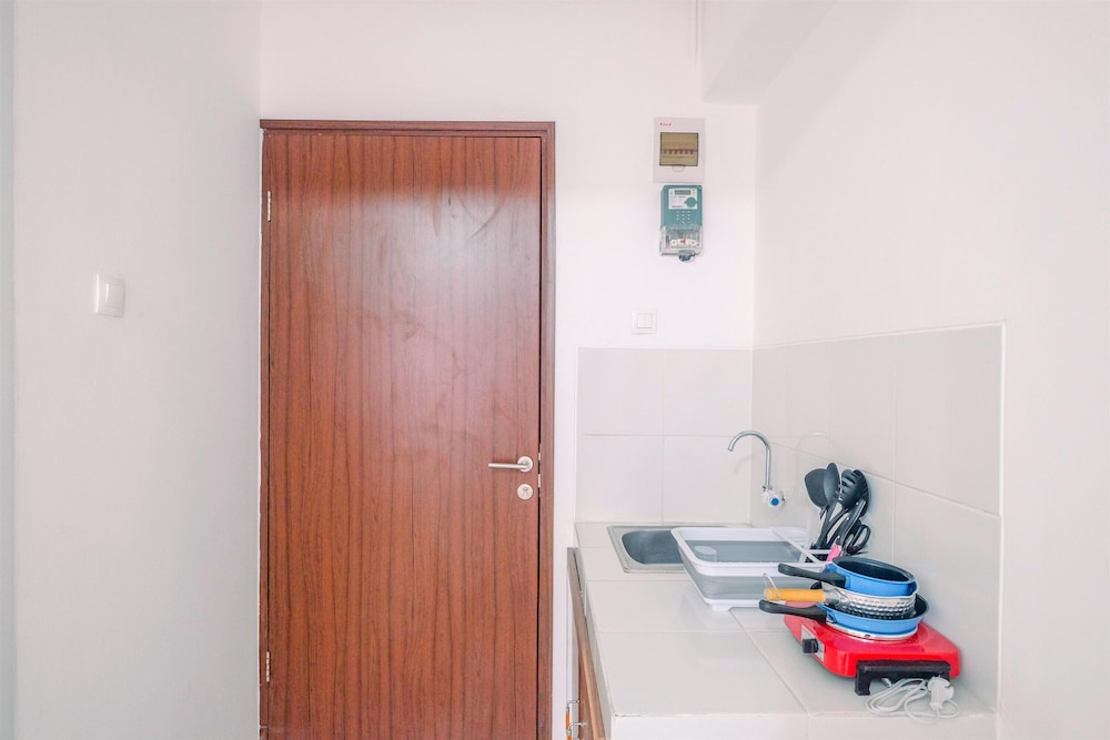 Apartment, Non Smoking, Kitchenette photo 3