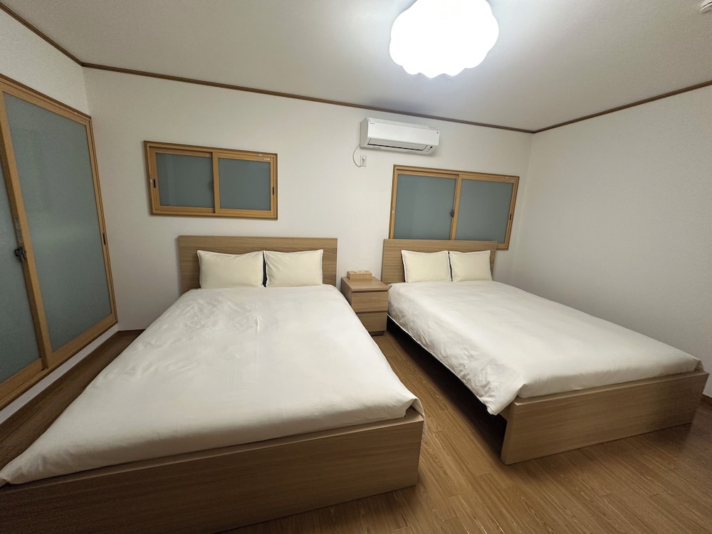3 Bedroom with 6 Double Beds, Kitchen, Unit No.3, Non Smoking