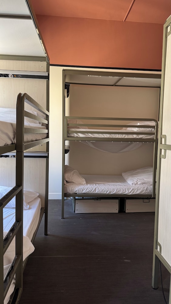 Bed in 8-Bed Female Dormitory - Shared Bathroom