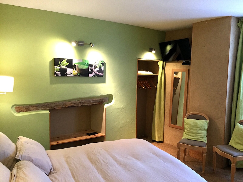 Classic Double Room, Non Smoking, Hill View (Verte) photo 1