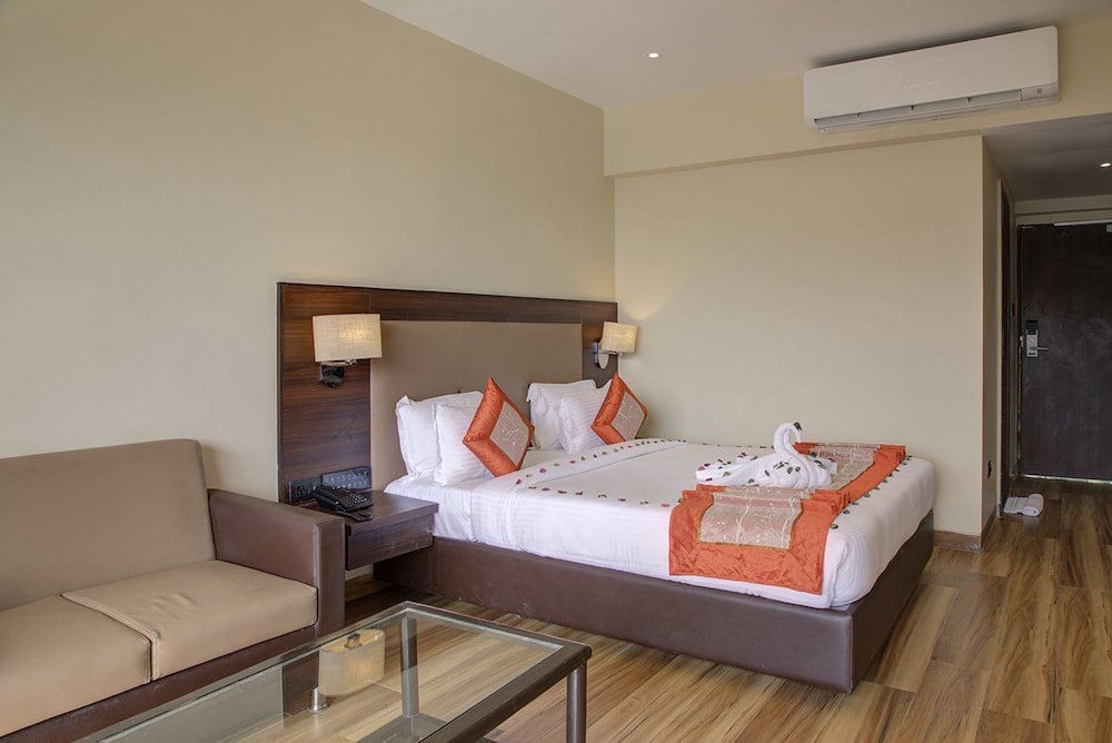 Deluxe Double Room, 1 Double Bed, Non Smoking - Photo 5