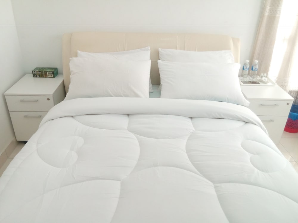 Elite Room, 1 Queen Bed, Non Smoking, Private Bathroom photo 1