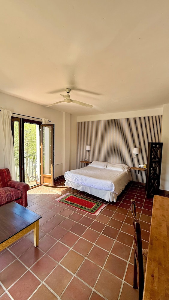 Junior Room