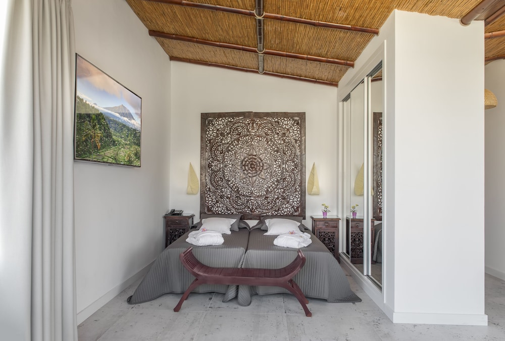 Junior Studio Suite, Sea View - Photo 5
