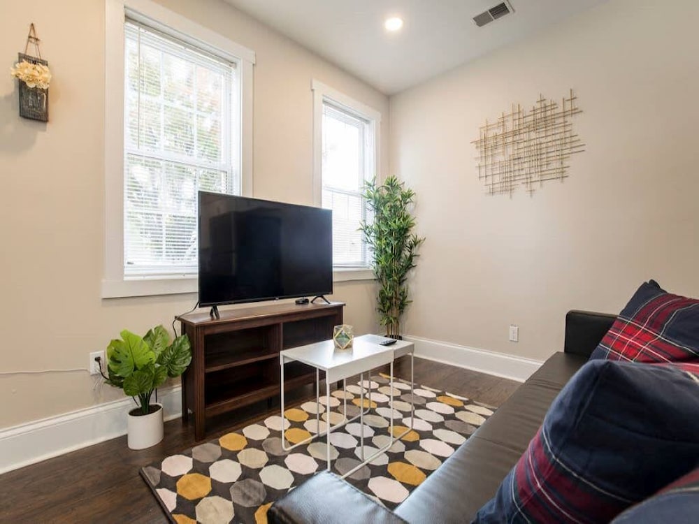House (3 Bedrooms)