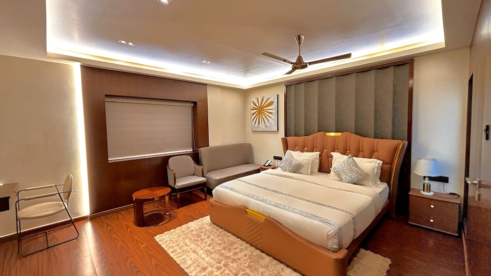 Executive Room