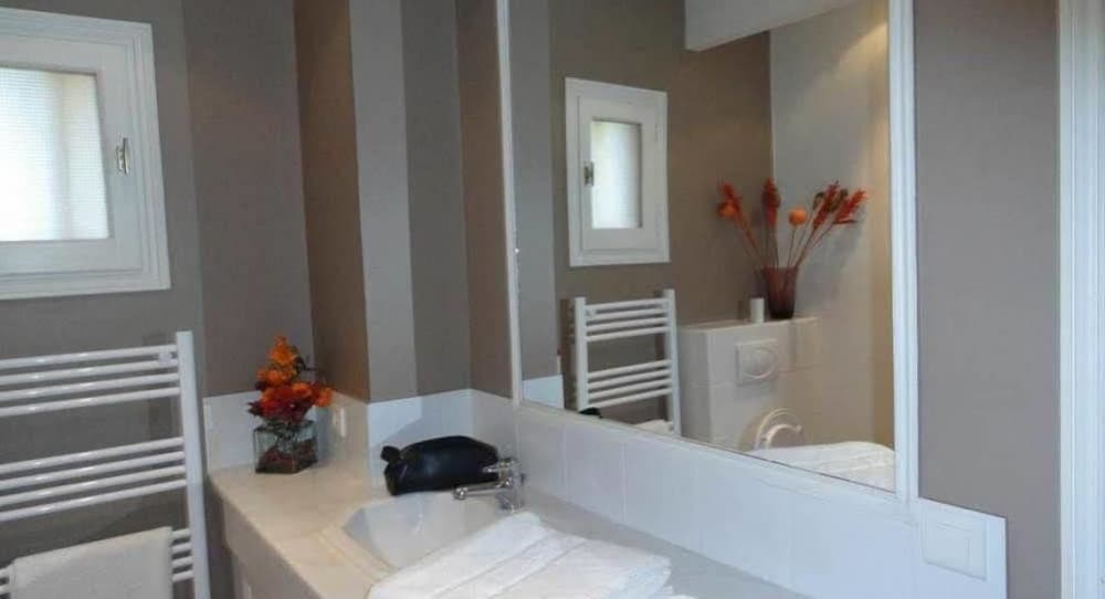 Comfort Room (Mimosa) photo 2