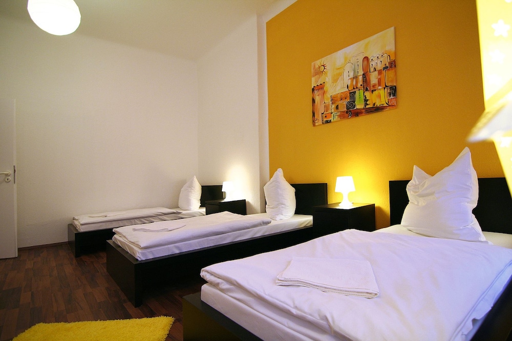 Apartment, 6 Bedrooms photo 3