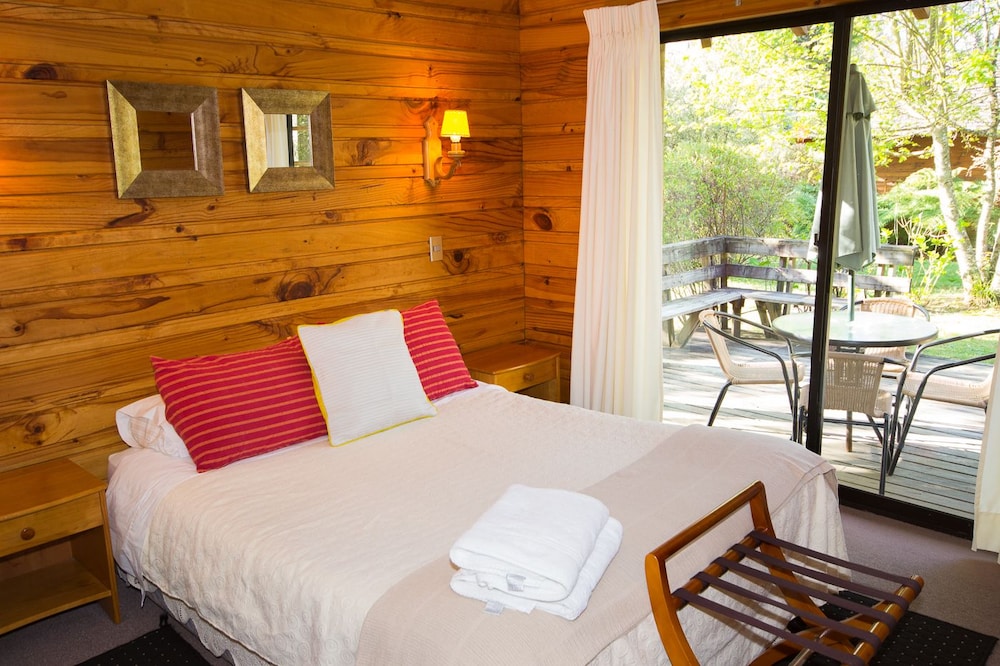 Cottage, 3 Bedrooms, 2 Bathrooms photo 2