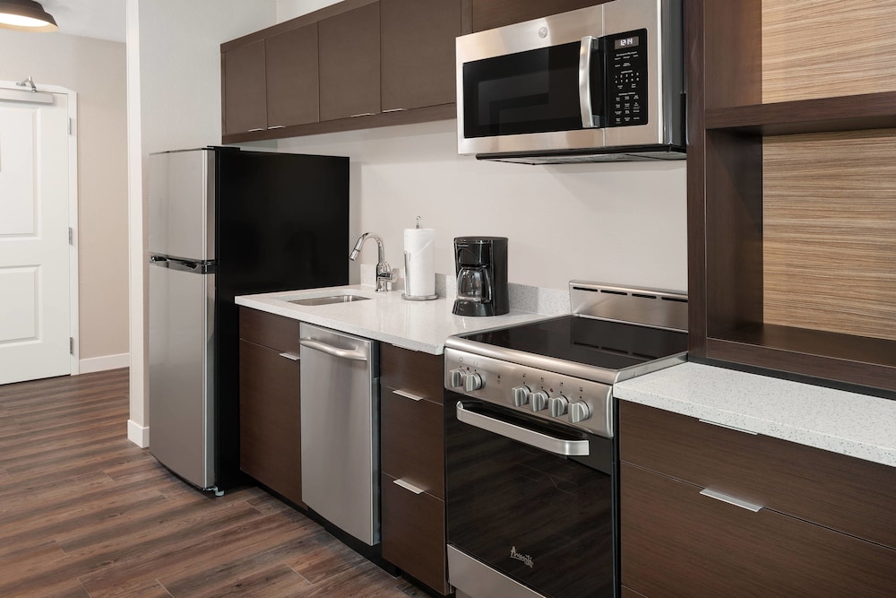Suite, 1 Bedroom photo 3