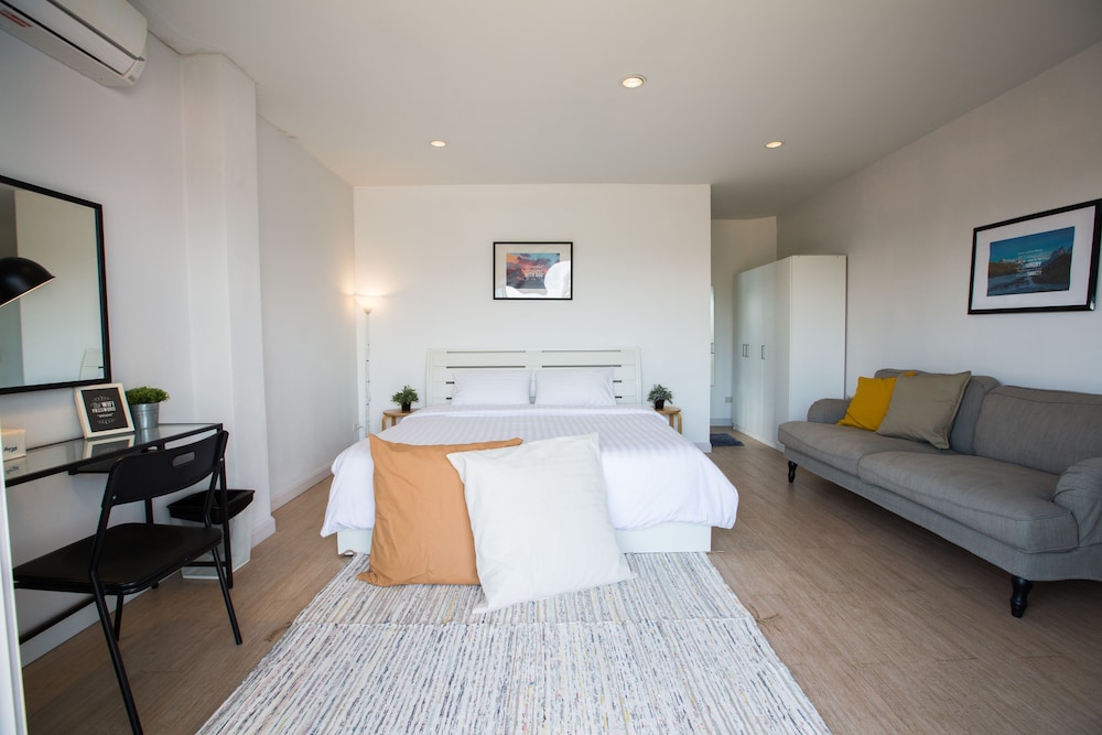 Deluxe Double Room, River View photo 2