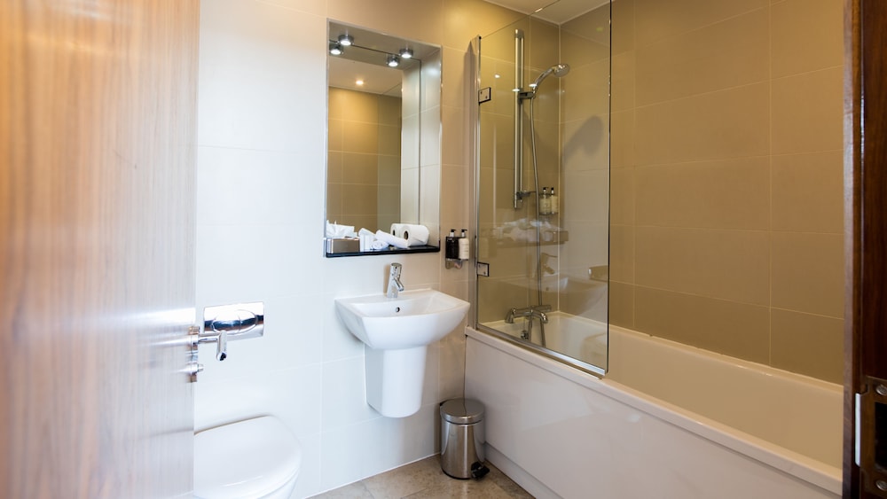 Superior Double or Twin Room - Photo 11