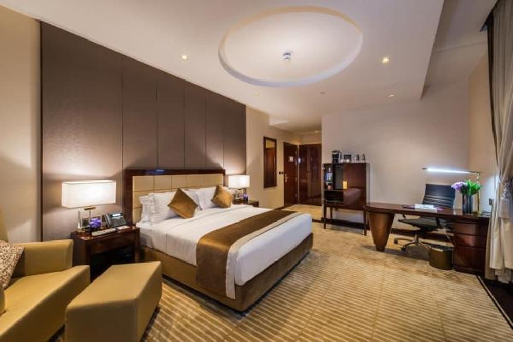 Superior King bed - Photo 1